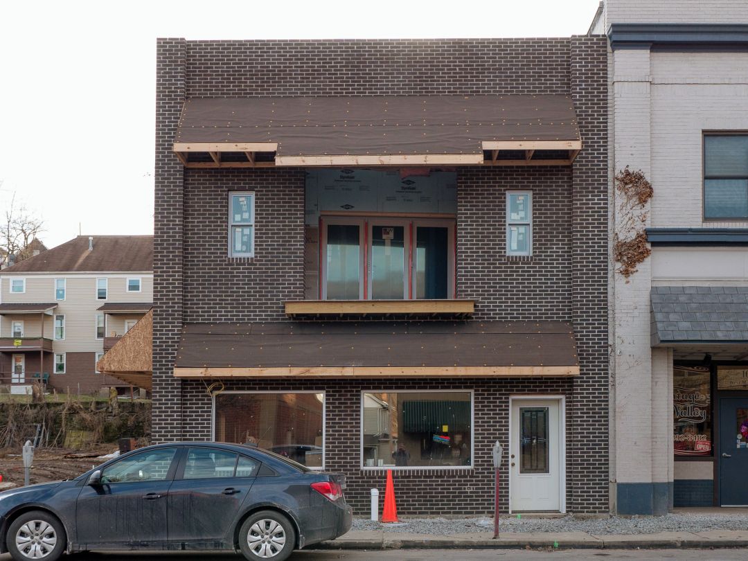 Photo of building at 162 West Main Street, Monongahela, Pa. 15063 along rt 88 and rt 136. Photo property of the Monongahela Main Street Program.