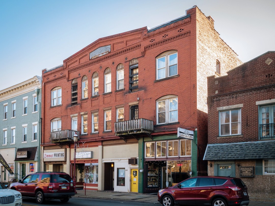 Photo of building at 410 - 418 West Main Street, Monongahela, Pa. 15063 along rt 88 and rt 136. Photo property of the Monongahela Main Street Program.