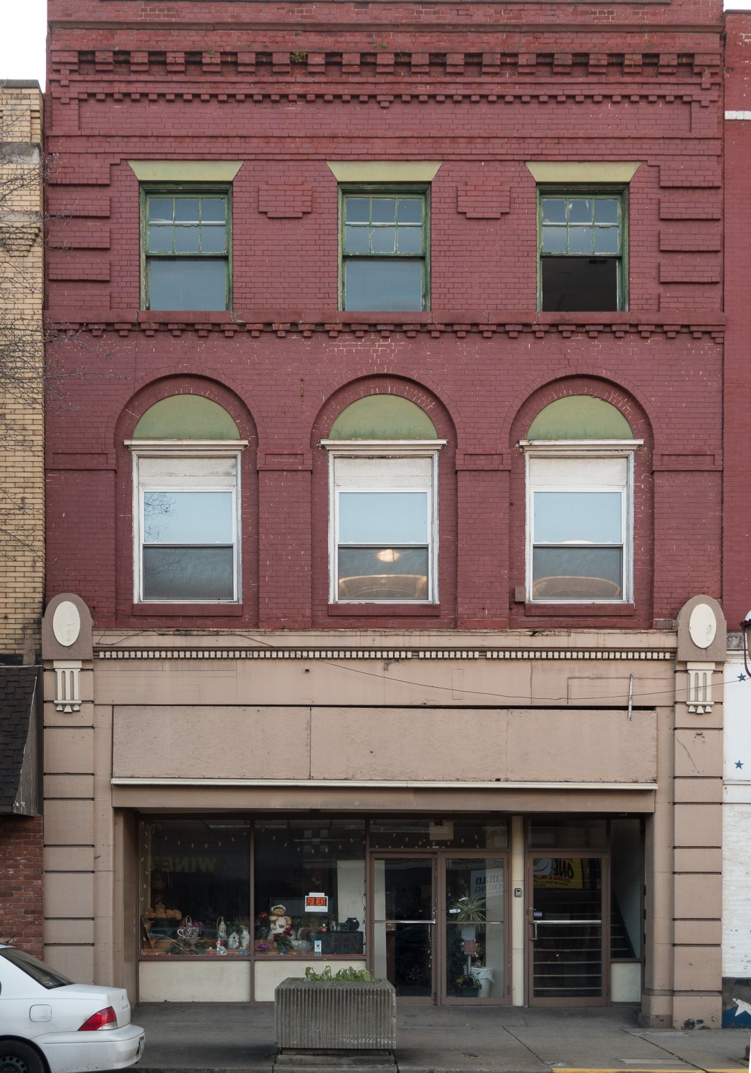 Photo of building at 254 West Main Street, Monongahela, Pa. 15063 along rt 88 and rt 136. Photo property of the Monongahela Main Street Program.